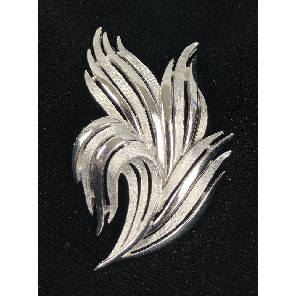 Vintage Trifari Signed Brooch Pin Silvertone Abstract Matte and Polished